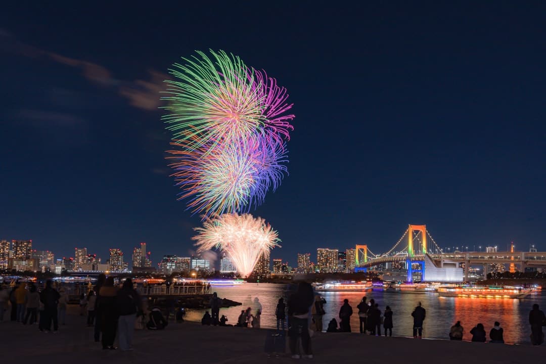 丞磊林允好嗑成这样 眼神拉丝甜度爆表